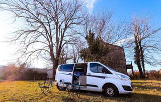 Кемпинги AgapeEscape Campervan Montenegro Подгорица Передвижной дом-2